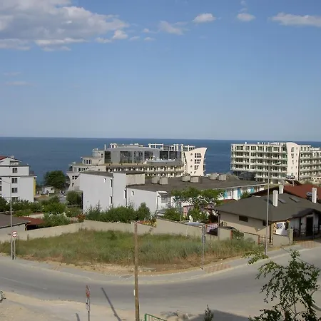 Laguna Family Бяла